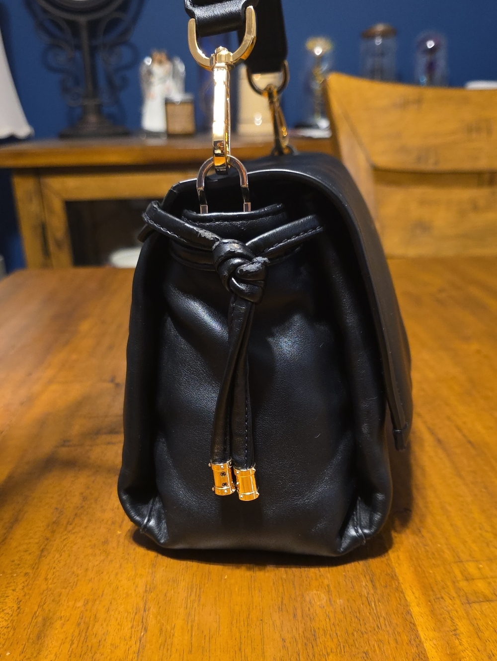 Michael Kors Black Leather Shoulder Bag - Picture 5 of 16